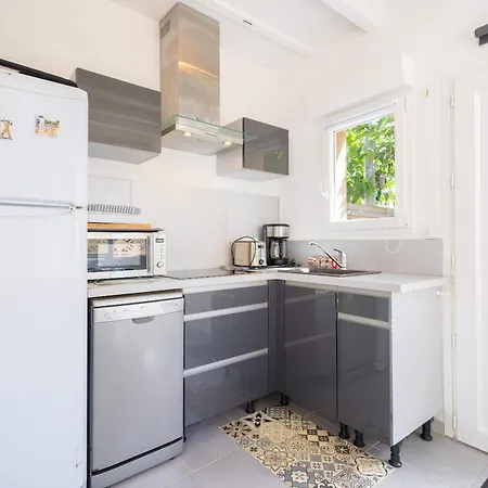 Le Patio De La - Comfortable One-bedroom Flat With Terrace In Сasa de vacaciones *