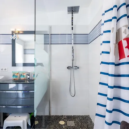 Le Patio De La - Comfortable One-bedroom Flat With Terrace In Valras-Plage